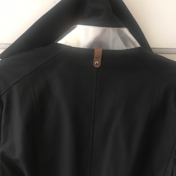 🌸Mackage water resistant trench xs - Picture 13 of 16